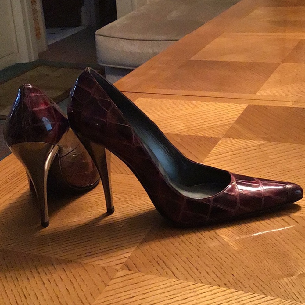 Stuart Weizmann Stiletto NEW